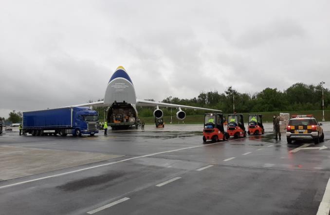 Ostatni transport pomocy od Lotosu wylądował we Wrocławiu Ostatni transport pomocy od Lotosu wylądował we Wrocławiu
