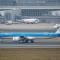 Nowy E-Jet E2 linii KLM zadebiutował komercyjnie w Warszawie (Zdjęcia) Nowy E-Jet E2 linii KLM zadebiutował komercyjnie w Warszawie (Zdjęcia)