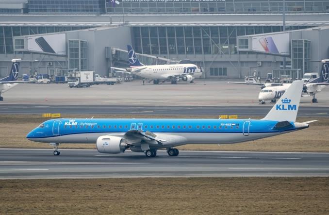 Nowy E-Jet E2 linii KLM zadebiutował komercyjnie w Warszawie (Zdjęcia)