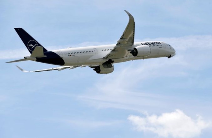 Lufthansa reaguje na popyt zwiększając liczbę lotów do USA i na trasach krajowych 