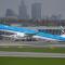 KLM Cityhopper odebrał kolejnego E195-E2. Embraer pojawił się już w Warszawie KLM Cityhopper odebrał kolejnego E195-E2. Embraer pojawił się już w Warszawie