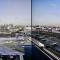 Londyńskie City Airport pierwszym dużym lotniskiem kontrolowanym przez zdalną cyfrową wieżę Londyńskie City Airport pierwszym dużym lotniskiem kontrolowanym przez zdalną cyfrową wieżę