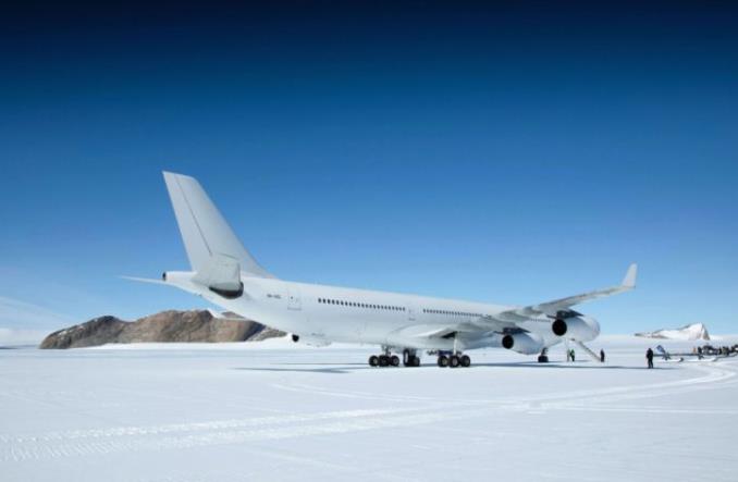 Historyczny lot A340 linii Hi Fly na Antarktydę. "Im chłodniej, tym lepiej"
