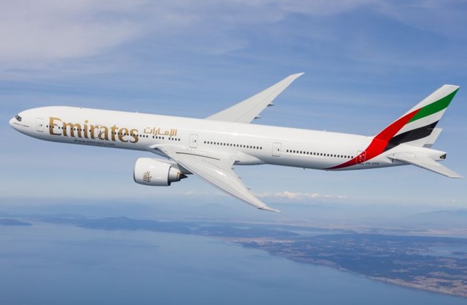 Emirates przywracają wszystkie połączenia do USA