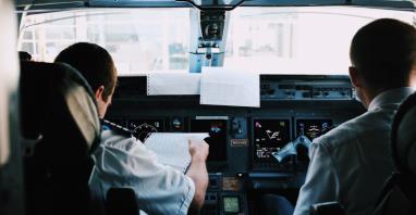 Jedna trzecia pilotów na świecie wciąż nie lata