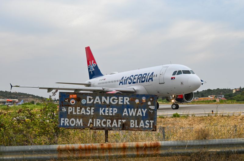Air Serbia sprzedają na pniu loty do Rosji