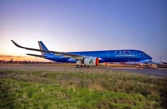 Airbus: Pierwszy A350 w pełnych barwach ITA Airways