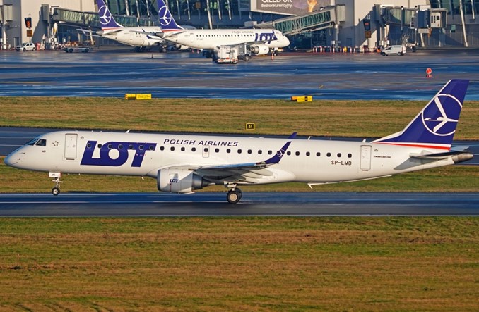 Kolejny embraer E190 dla LOT-u w drodze do Polski
