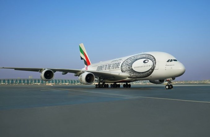Najnowsza atrakcja Dubaju uwieczniona na dziesięciu A380