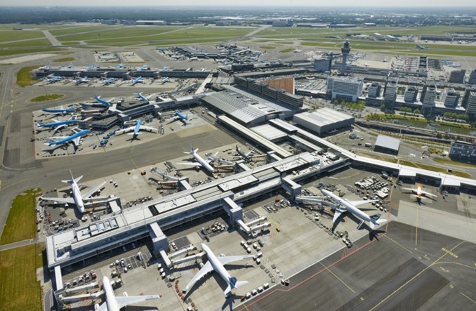 Transavia kasuje 200 lotów z Amsterdamu. Corendon przenosi się do Rotterdamu 