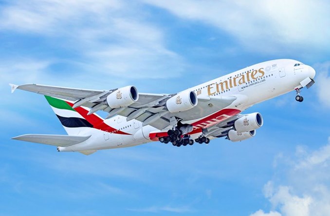 Emirates dolecą w lipcu i sierpniu do 129 lotnisk na świecie. Więcej rejsów A380
