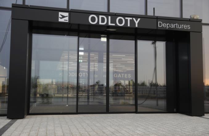 Lotnisko w Radomiu. Port prawie gotowy, Bielan zapowiada rejsy LOT (zdjęcia)