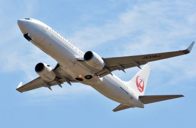 Japan Airlines przeniosą 3000 pracowników do innych obszarów