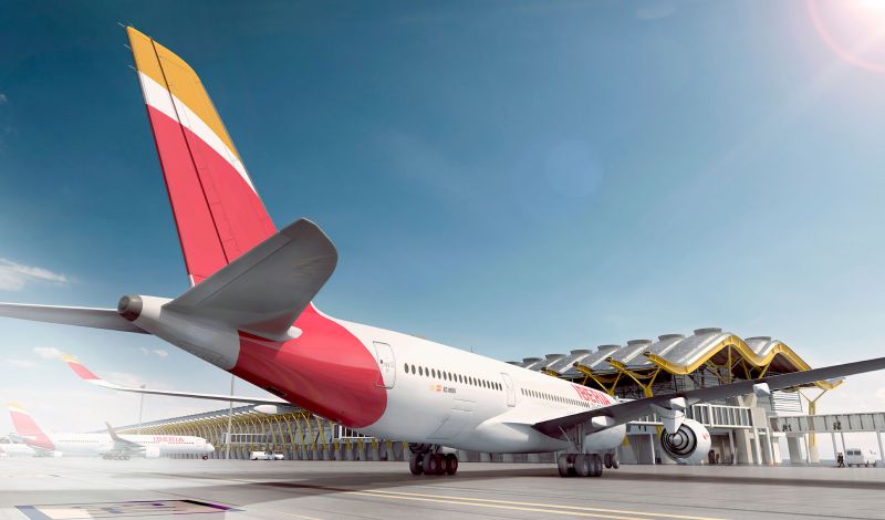 Iberia. Więcej samolotów do Andaluzji po katastrofie kolejowej