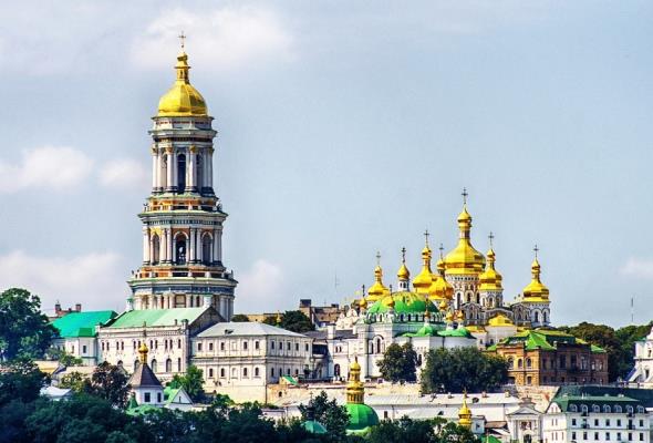 Ukraina: W 1,5 miesiąca po wojnie wznowimy kontrolę lotów