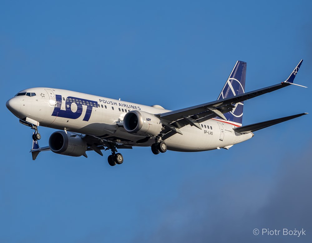 LOT może wznowić Dublin