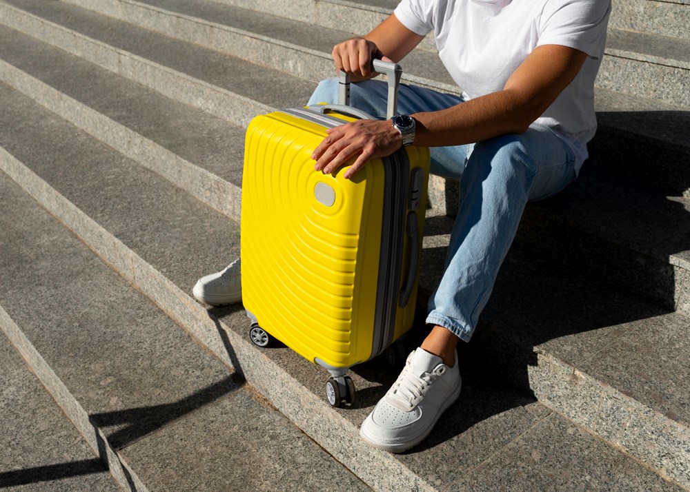 UOKiK sprawdzi politykę bagażową Ryanaira i Wizz Air