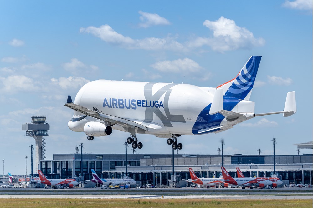 Berlin: Lipiec głównie na plusie z dwucyfrowym wzrostem cargo