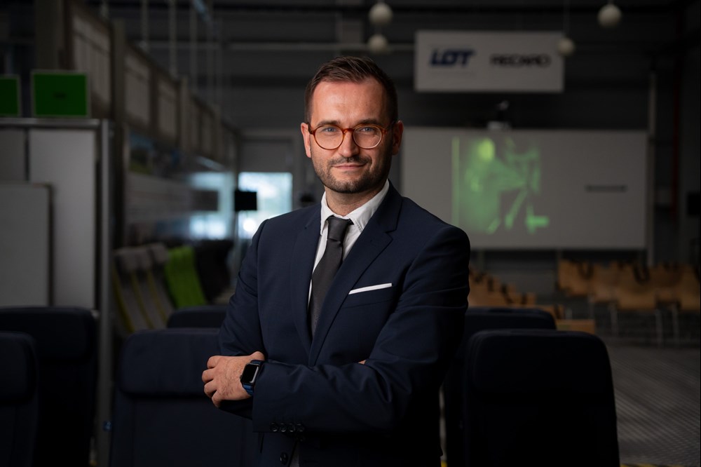 LOT: Nowy design