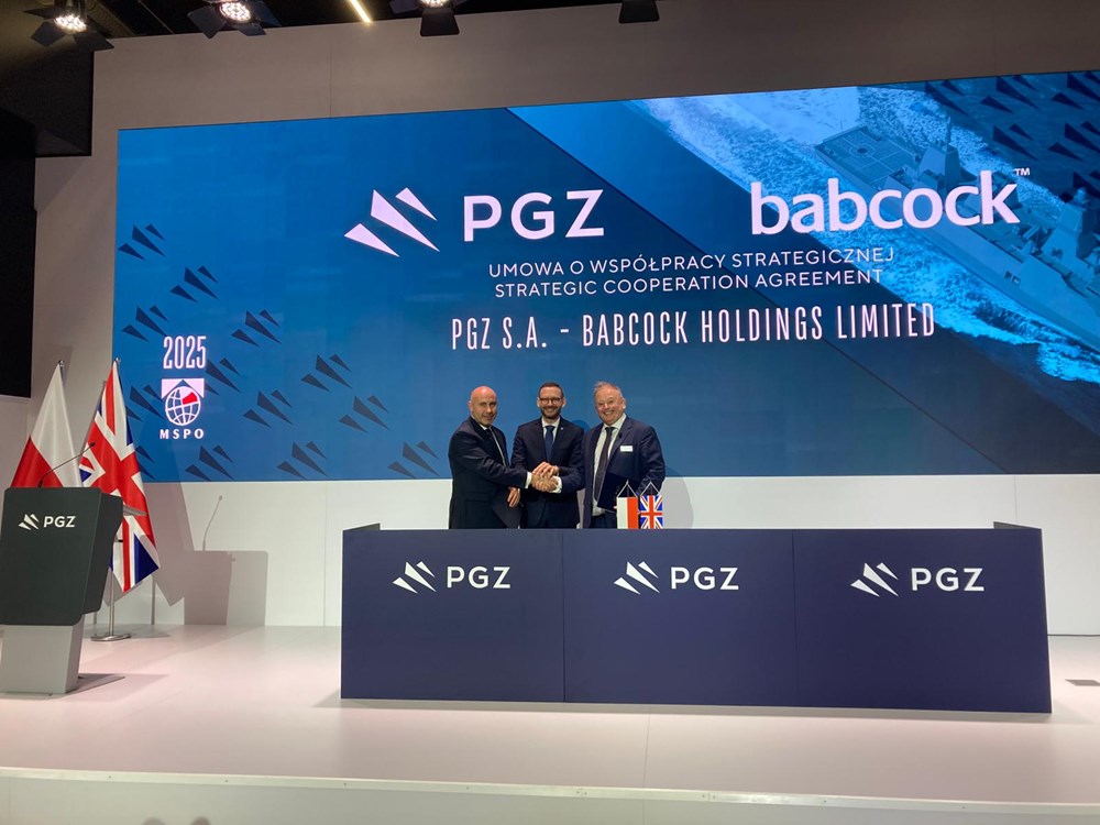 Babcock i PGZ zacieśniają współpracę w domenie morskiej i lotniczej
