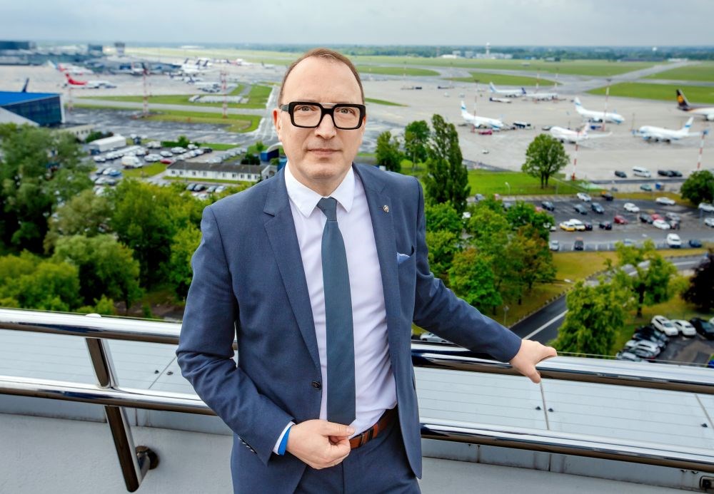 Nowa strategia PPL: Zarządzanie CPK, kontrola nad Modlinem, inwestycje w startupy!