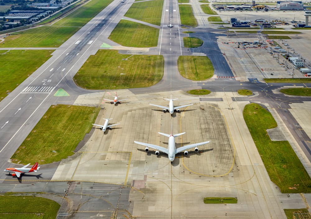 Gatwick: Rząd UK zatwierdza projekt budowy drugiej drogi startowej
