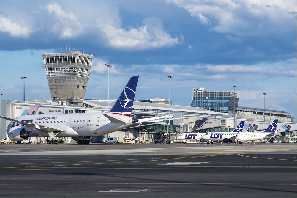 Lotnisko Chopina: 9,5 mln pasażerów w wakacje