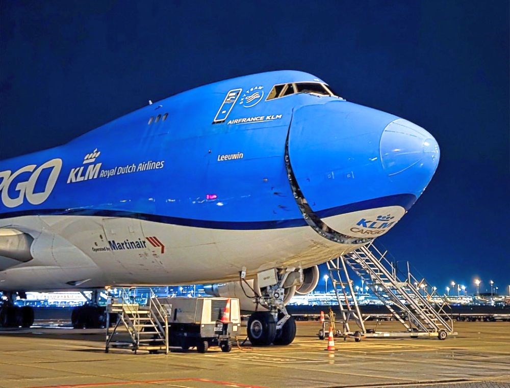 Amsterdam: Wrzesień z ponad 6 mln pasażerów i spadkiem cargo