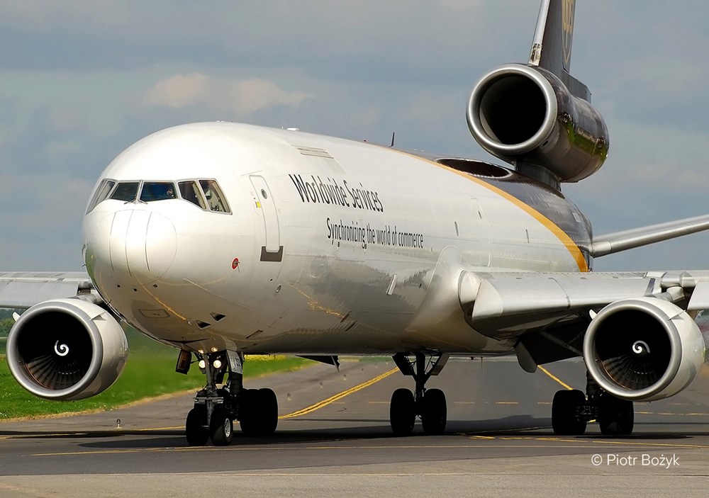 UPS i FedEx uziemiły flotę MD-11F. FAA zabrania lotów i nakazuje przeglądy