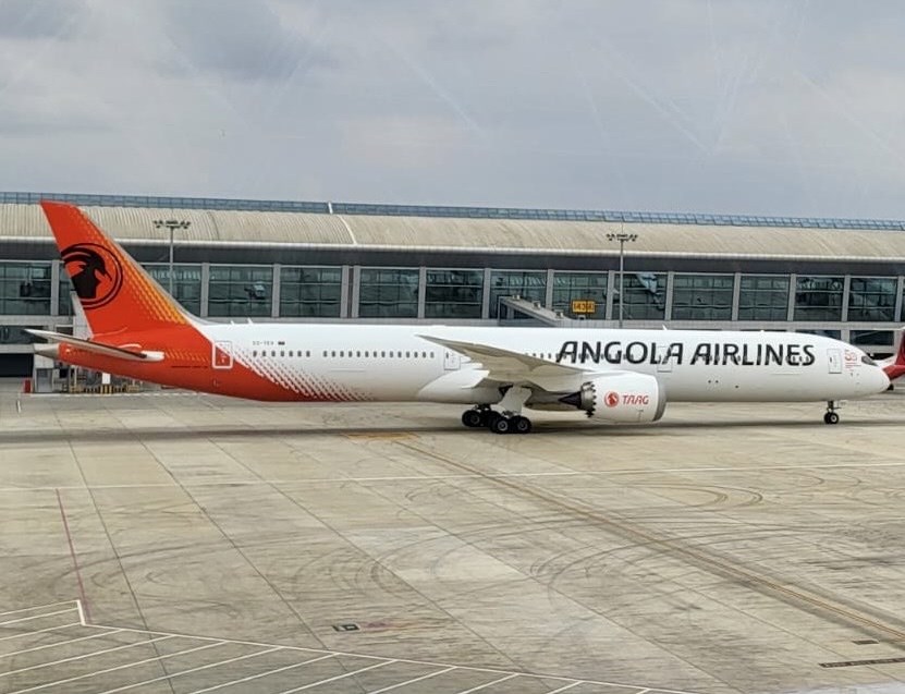 Pierwszy B787-10 dla TAAG Angola