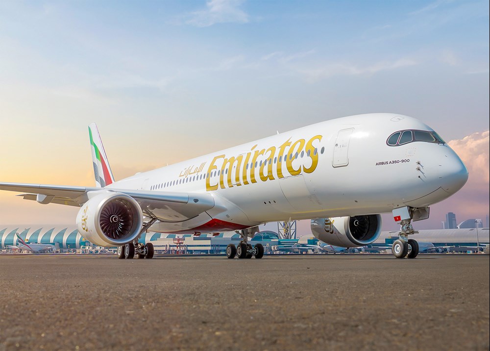 Emirates zwiększa zamówienie A350-900. Wersja A350-1000 przez cały czas oczekuje