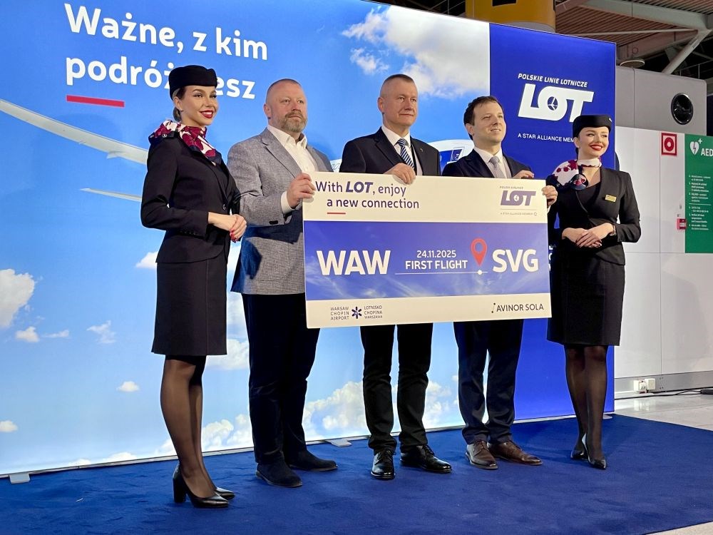 LOT poleciał do Stavanger