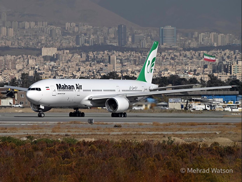 Mahan Air pozyskuje B777 mimo sankcji. To pierwszy w historii Iranu samolot tego typu