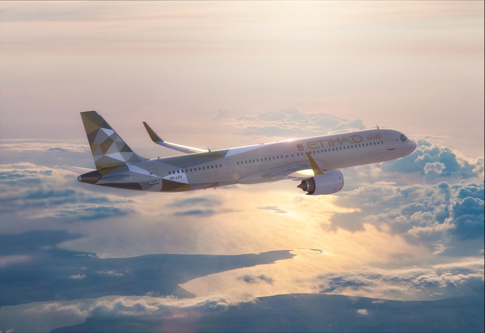 Etihad przyspiesza start rejsów Abu Zabi – Kraków