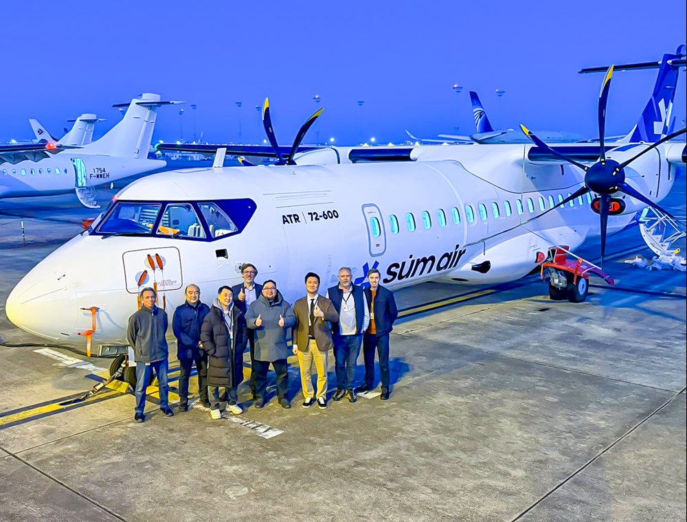 SUM Air odbiera pierwszego ATR-a 72-600