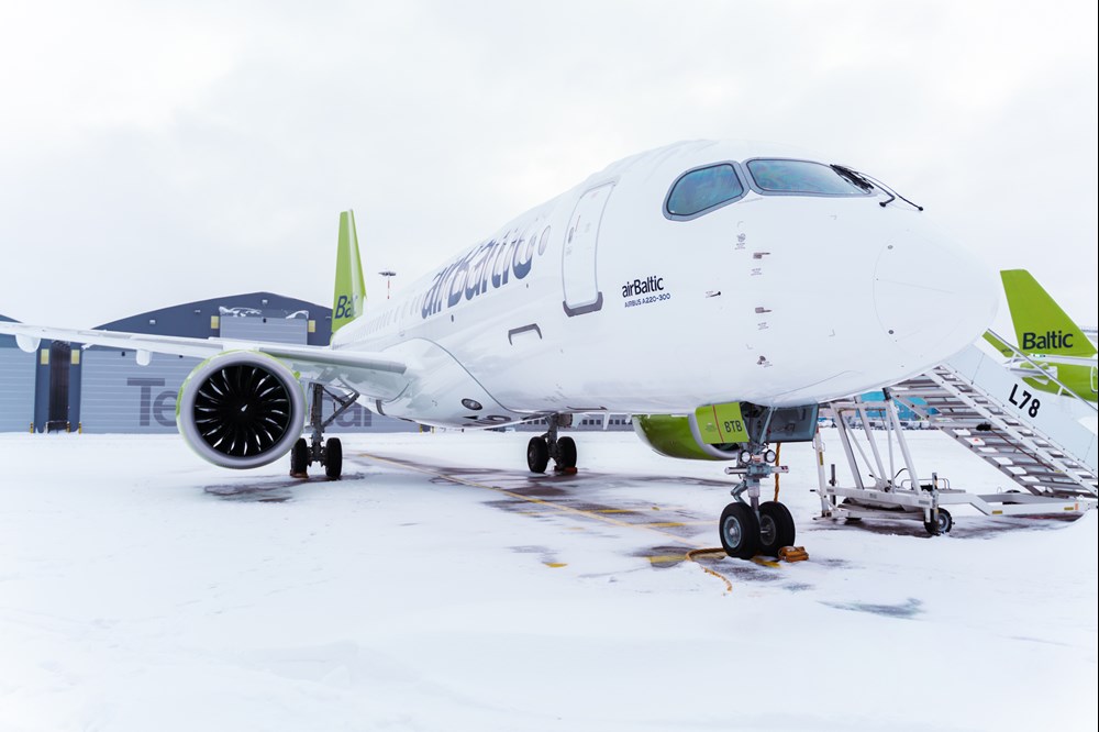 Linie airBaltic odebrały 52. airbusa A220-300 (zdjęcia)