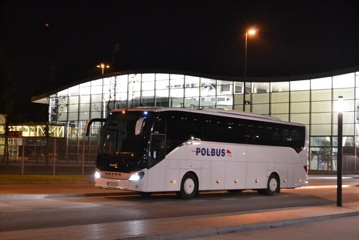 Port Polska od strony drogi. Kto naprawdę dojedzie do nowego lotniska?