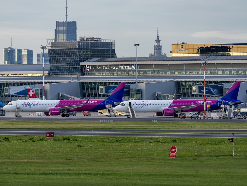 Wizz Air „miesza” w Warszawie. Zmiany lotów pomiędzy lotniskami
