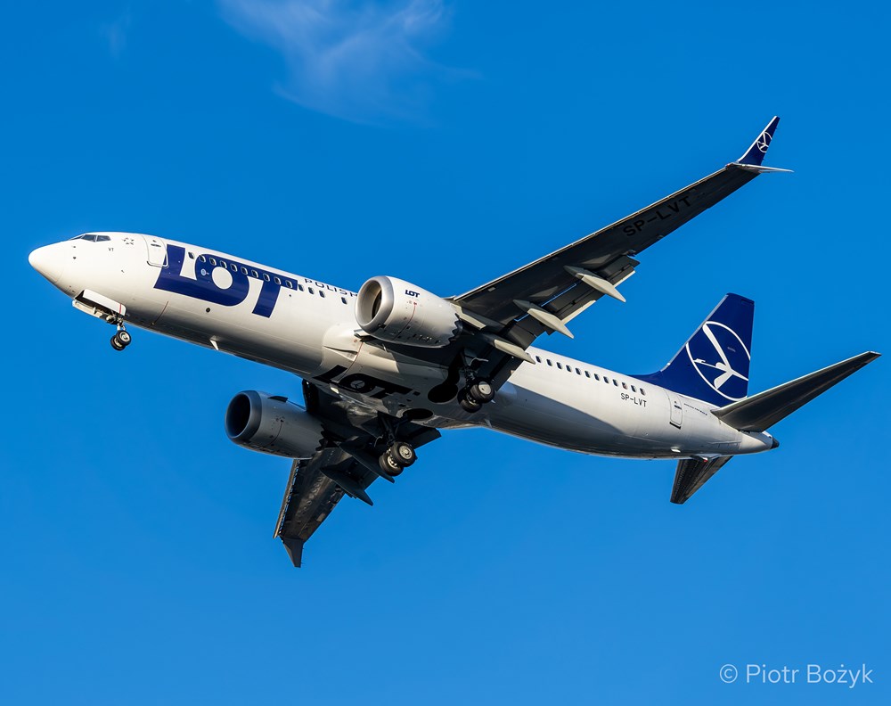 LOT znów obsłuży Islandię nocą