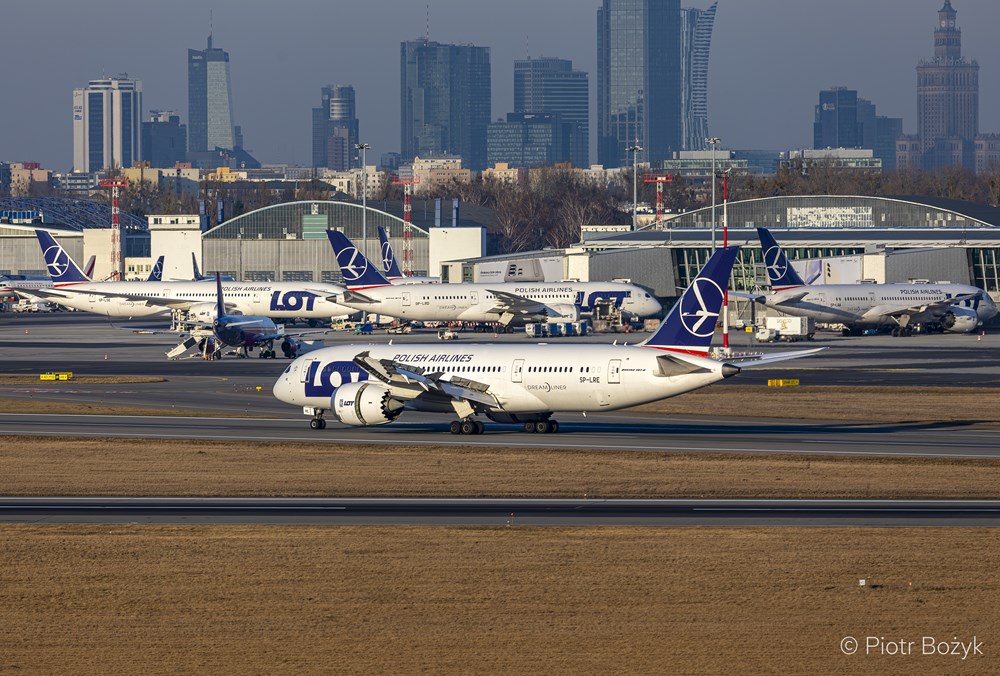 Dreamliner LOT zaparkowany w Rzeszowie. Powrót do służby w marcu