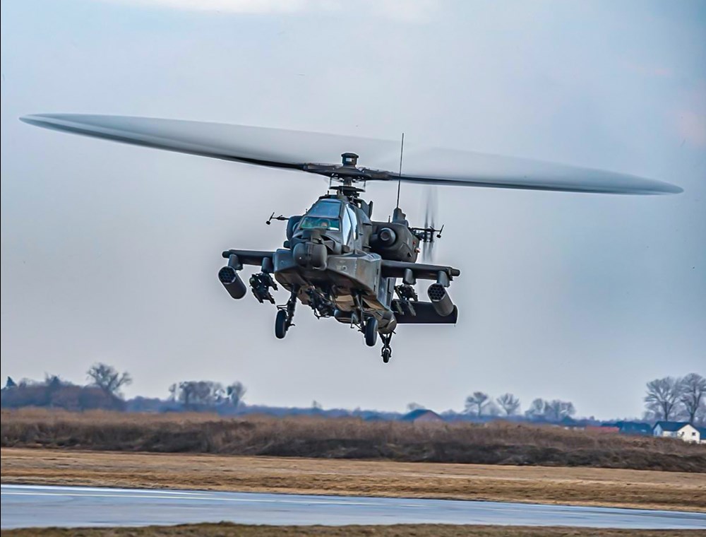 Ostatni leasingowany AH-64D Apache dotarł do Polski