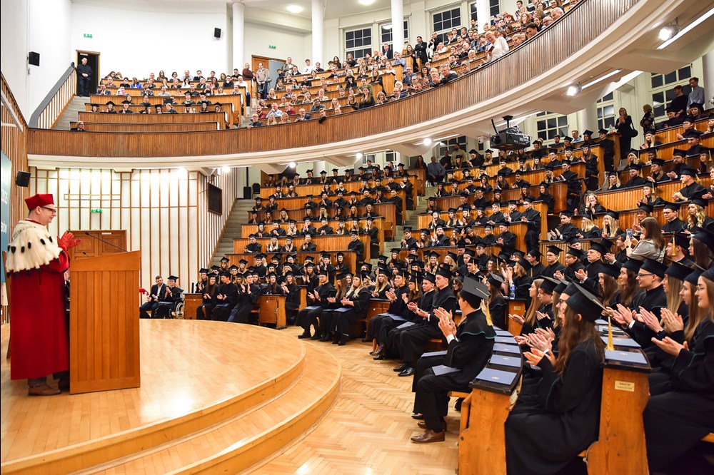 SGH otwiera nowe studia magisterskie dla pasjonatów lotnictwa (i nie tylko)