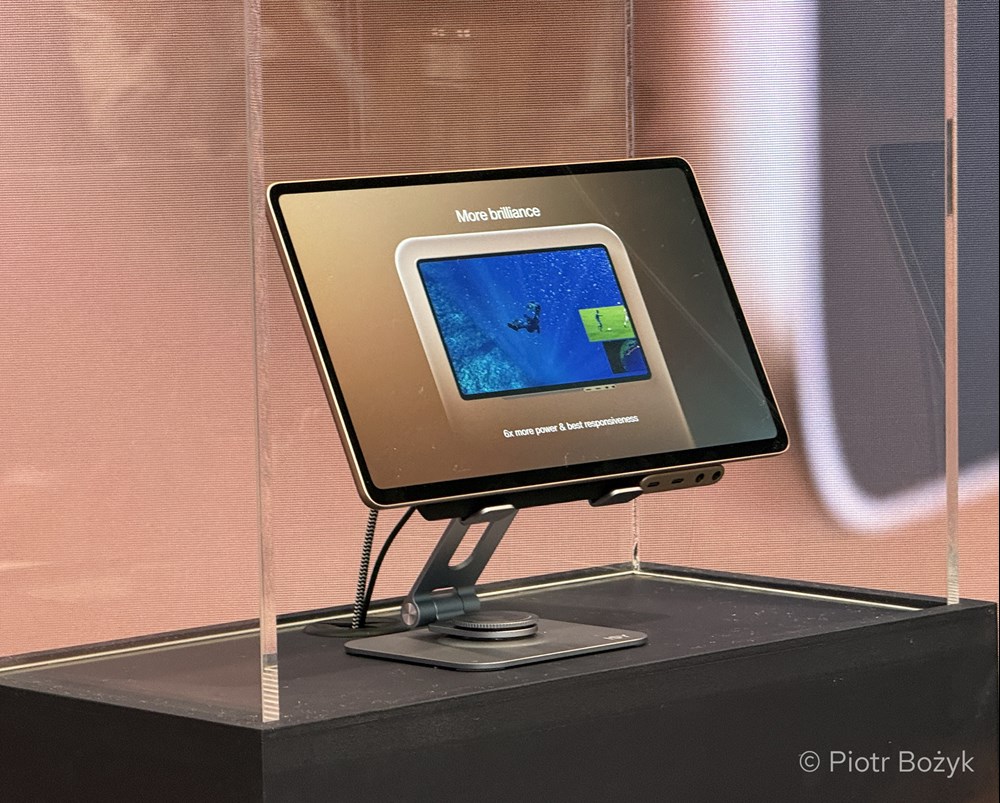 Thales prezentuje FlytEDGE Aura. Nowa generacja pokładowej rozrywki