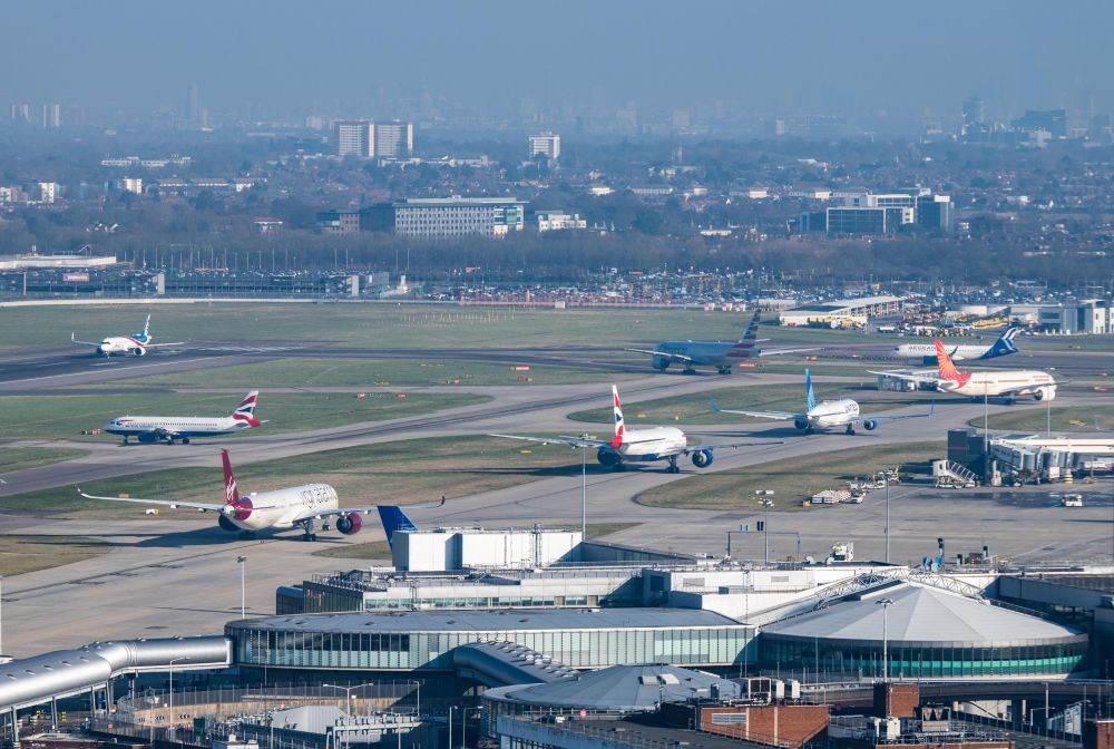 IATA: Sloty najważniejsze dla przetrwania przewoźników w czasie wojen i kryzysów