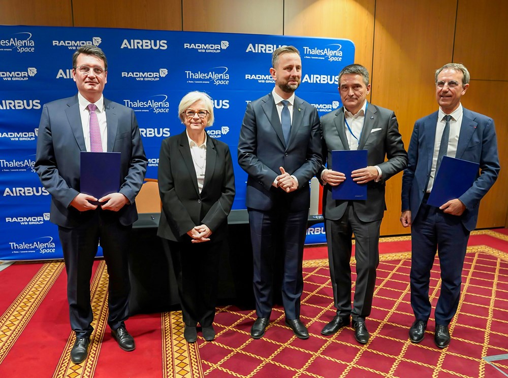 Airbus, Thales Alenia Space i RADMOR wspólnie zbudują wojskowego satelitę dla Polski
