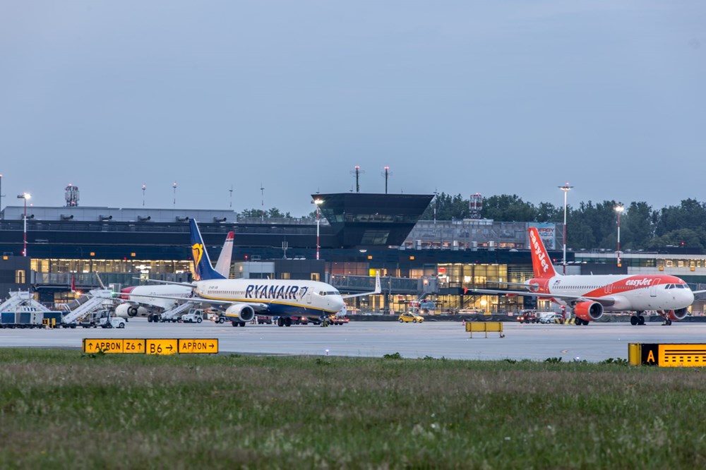 Strutyński (Kraków): Pasażerów naszego lotniska czeka spora zmiana