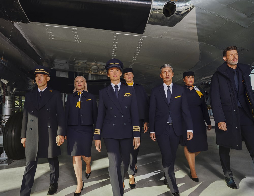 Lufthansa: Nowe mundury od BOSS na 100-lecie linii (zdjęcia)