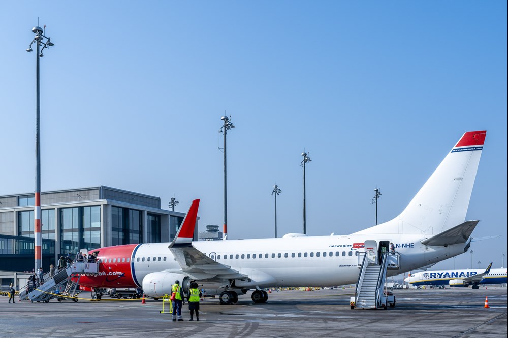 Solidny kwiecień w Norwegian i Widerøe. "Nie planujemy odwoływać żadnych lotów"