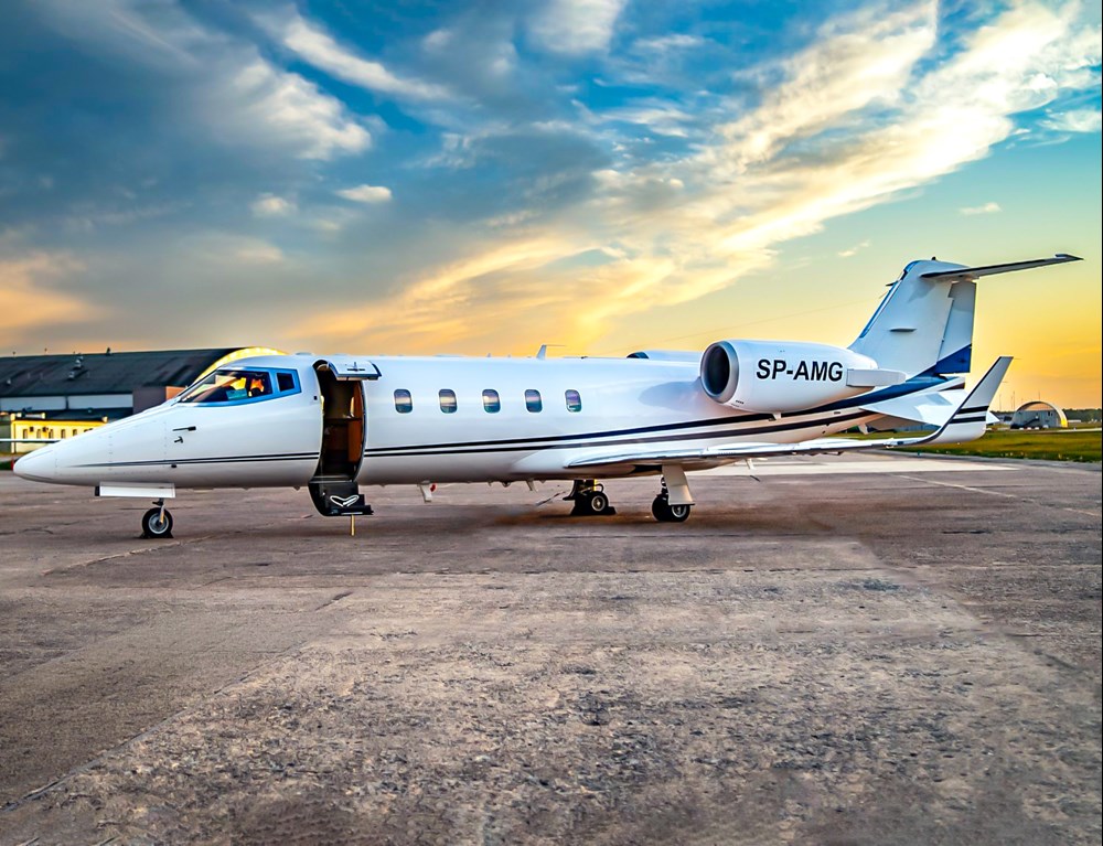 AMC Aviation: Do floty dołączył kolejny learjet 60XR