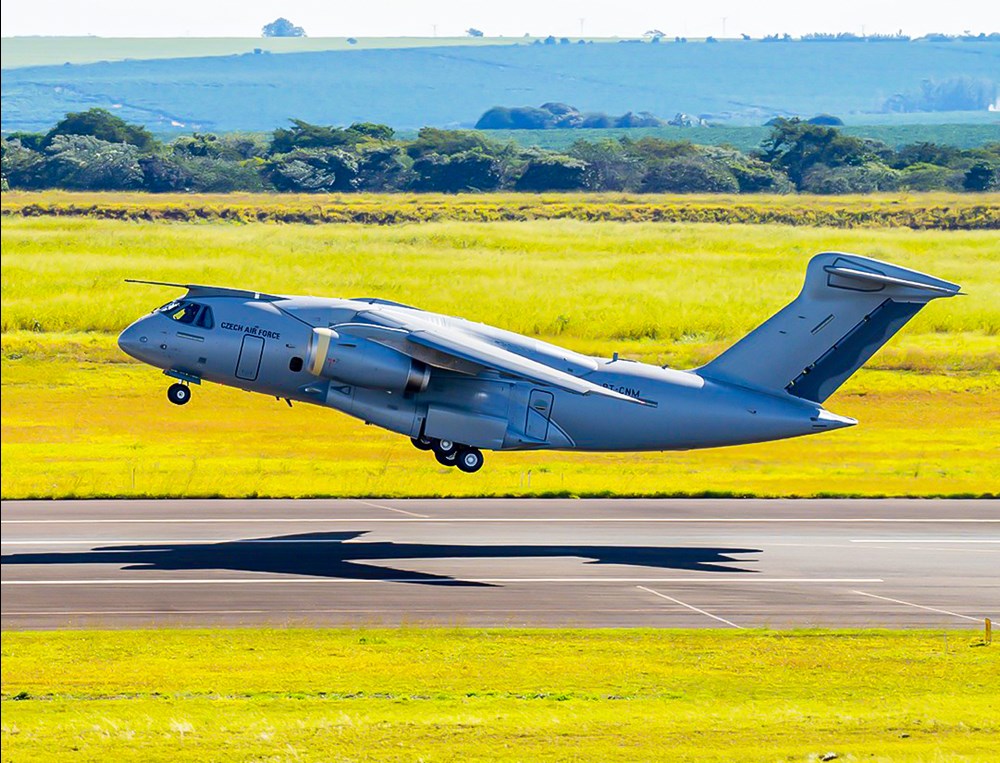 Pierwszy lot embraera C-390M dla Republiki Czeskiej